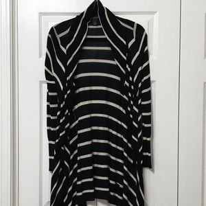 EUC WHBM ruffle long cardigan